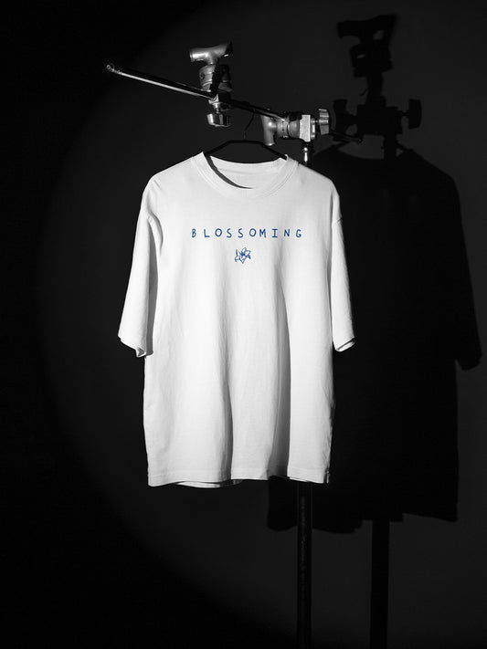 blossoming240 GSM Best Oversized T-shirt - Pudinaa