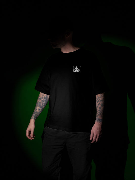 ONE PIECE OVERSIZED T-SHIRT